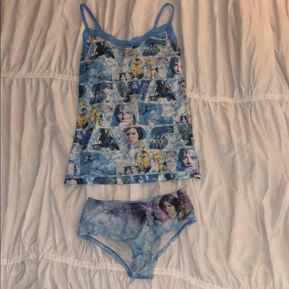 Star Wars Other - ⭐️STAR WARS⭐️ NWOT sleep set.